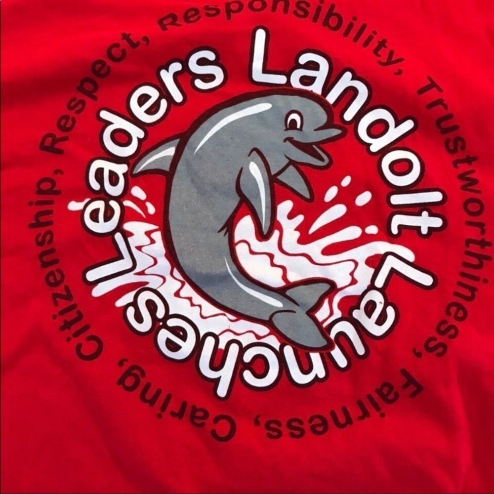 DOLPHIN RED SHIRT MEDIUM SUMMER SOUVENIR